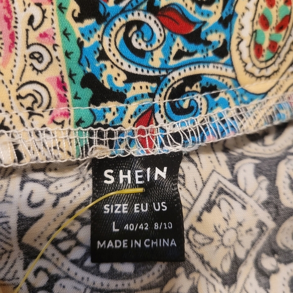 Funky Top - Picture 3 of 3